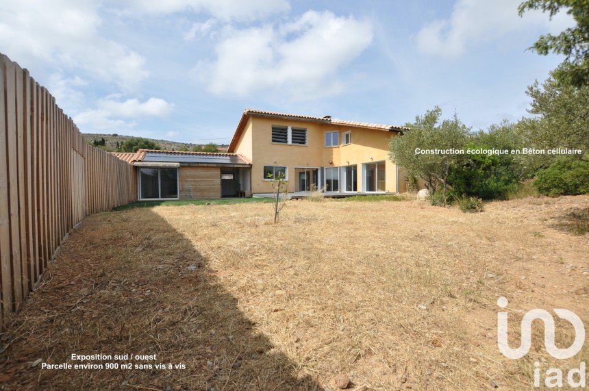 House 6 rooms of 170 m² in Opoul-Périllos (66600)