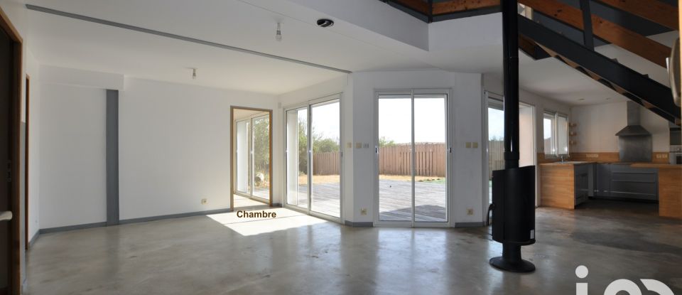 House 6 rooms of 170 m² in Opoul-Périllos (66600)