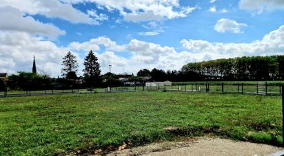 Land of 591 m² in Soussans (33460)