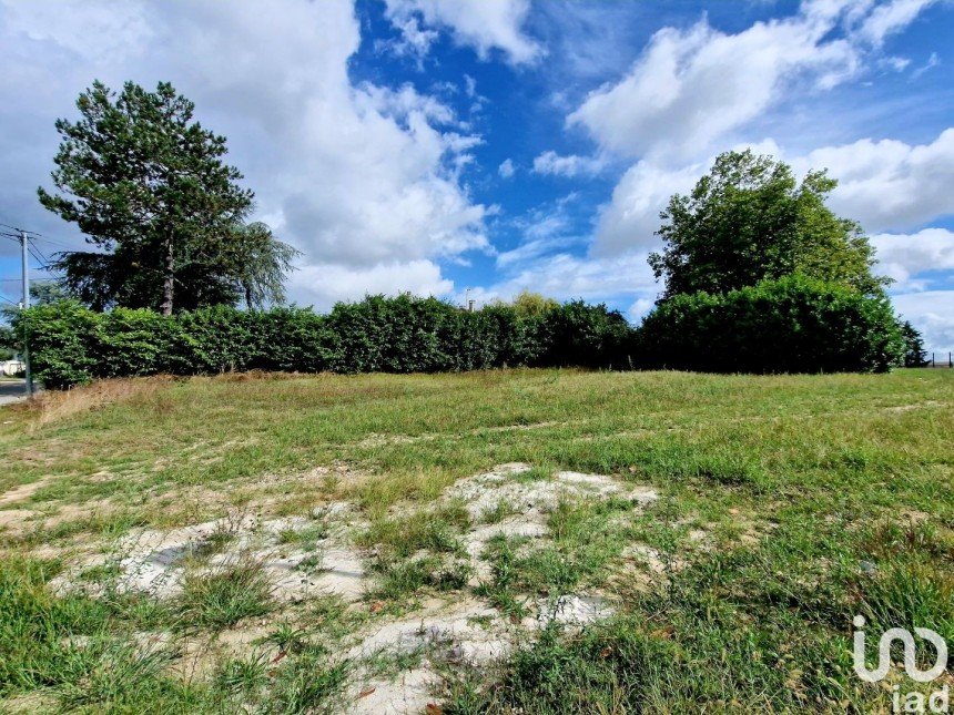 Terrain de 741 m² à Soussans (33460)