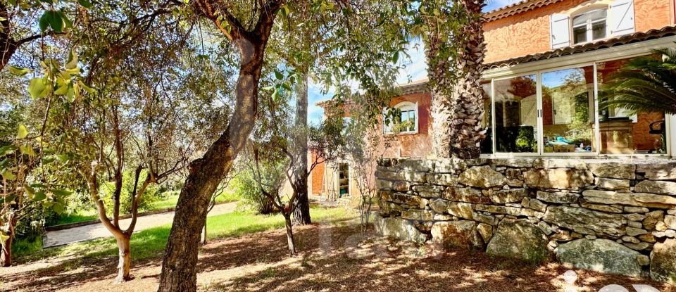 Traditional house 4 rooms of 145 m² in Vidauban (83550)