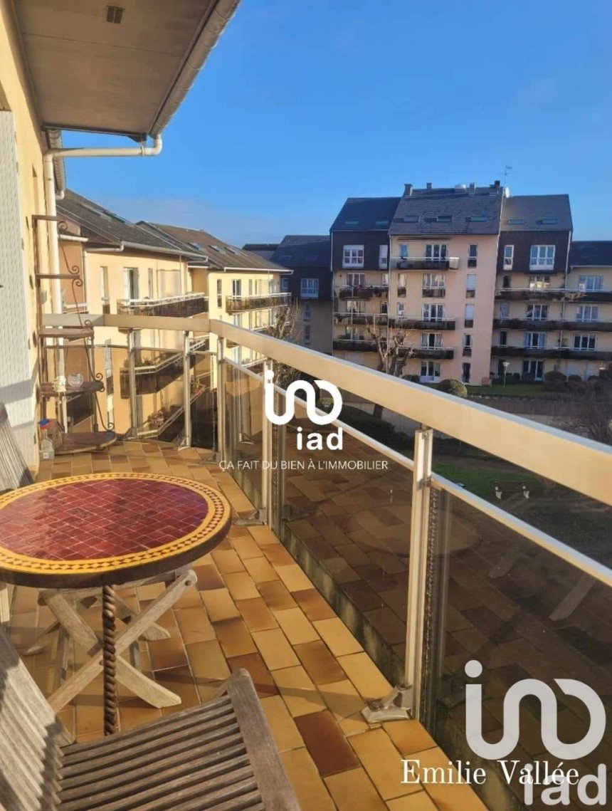 Apartment 5 rooms of 94 m² in Le Havre (76620)