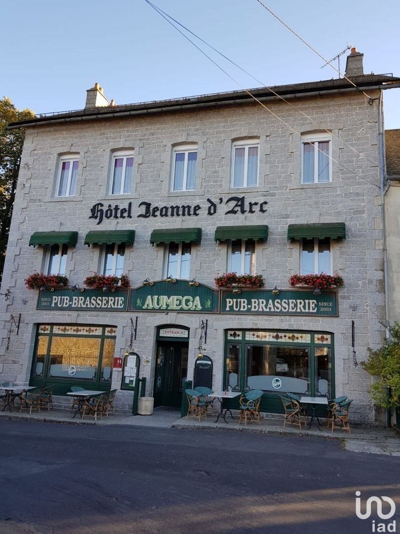 Hotel-restaurant of 900 m² in Saint-Chély-d'Apcher (48200)