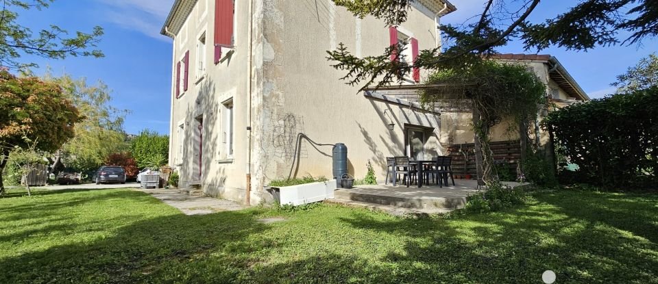 Traditional house 6 rooms of 130 m² in Allex (26400)