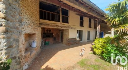 Country house 8 rooms of 291 m² in Saint-Germé (32400)