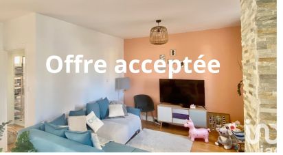 Apartment 3 rooms of 69 m² in Pau (64000)