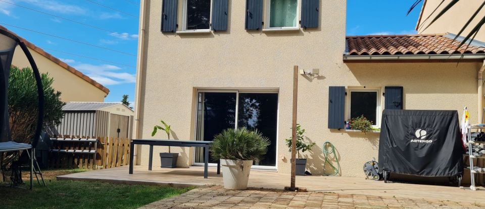 Maison 4 pièces de 86 m² à Saulce-sur-Rhône (26270)