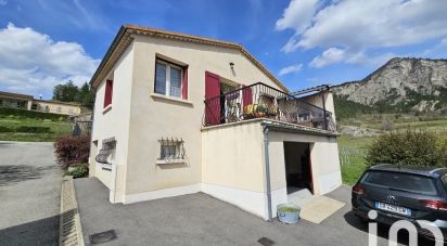 Village house 5 rooms of 95 m² in Aurel (26340)