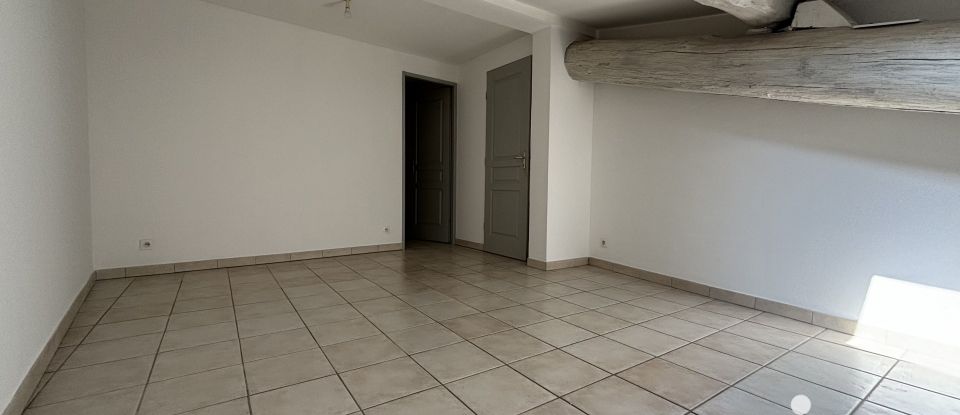 Town house 3 rooms of 65 m² in Lambesc (13410)