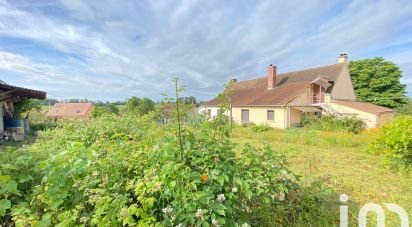 Maison de village 4 pièces de 81 m² à Saint-Didier-en-Donjon (03130)