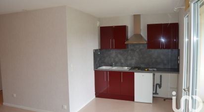 Apartment 1 room of 32 m² in Pau (64000)