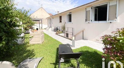 Maison 5 pièces de 105 m² à Rosny-sur-Seine (78710)