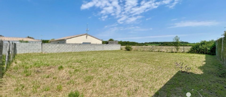 Land of 553 m² in Saint-Sulpice-de-Royan (17200)