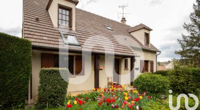 House 6 rooms of 143 m² in Saint-Arnoult-en-Yvelines (78730)