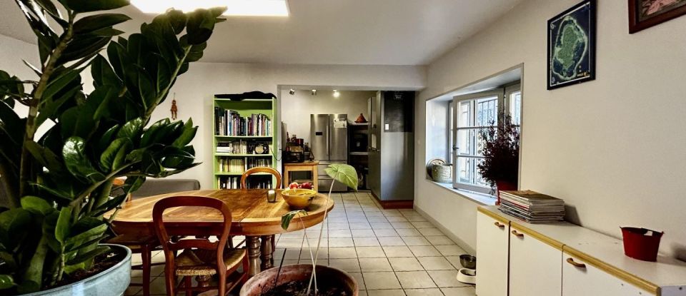 House 5 rooms of 197 m² in Bayonne (64100)