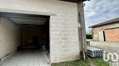 Building in Labastide-Saint-Pierre (82370) of 407 m²