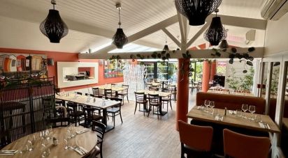 Restaurant of 400 m² in Andernos-les-Bains (33510)