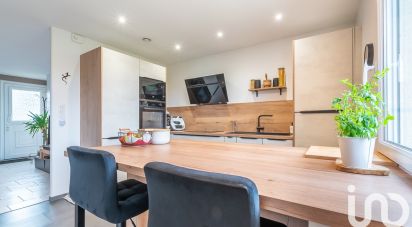 Maison 6 pièces de 103 m² à Monneren (57920)