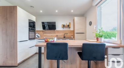 Maison 6 pièces de 103 m² à Monneren (57920)