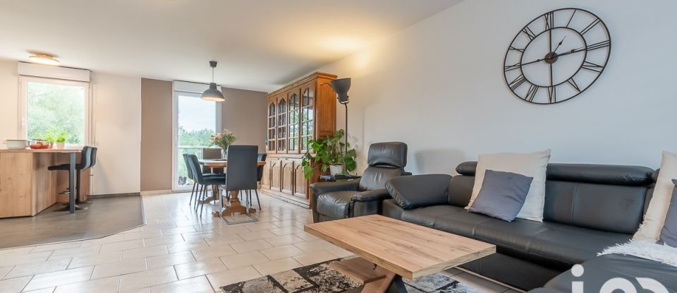 Maison 6 pièces de 103 m² à Monneren (57920)