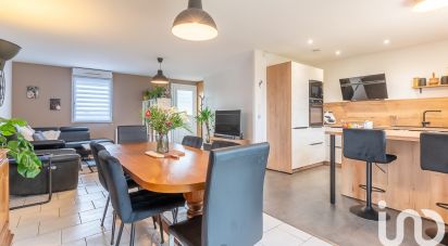 Maison 6 pièces de 103 m² à Monneren (57920)