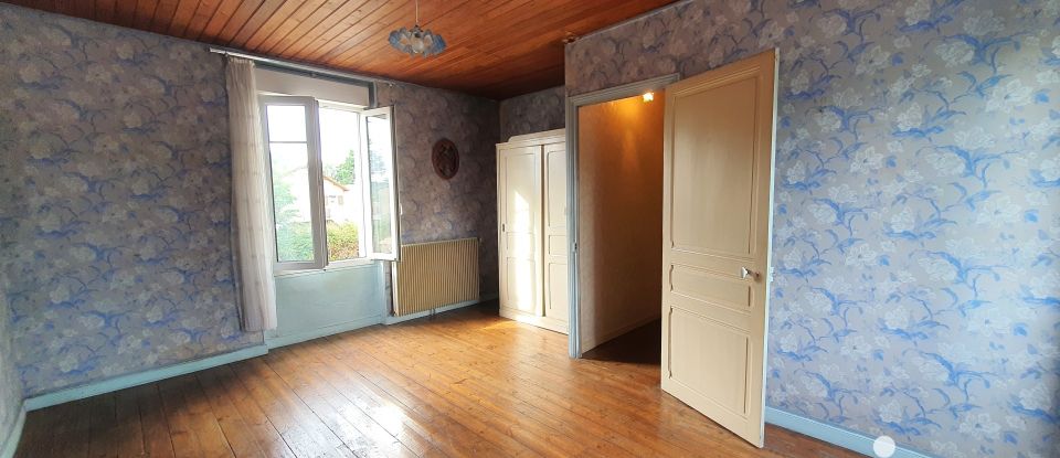 House 4 rooms of 96 m² in Chasseneuil-sur-Bonnieure (16260)