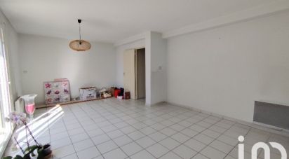 House 4 rooms of 83 m² in Buxerolles (86180)