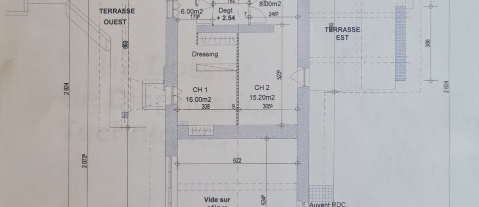 Ferme 5 pièces de 219 m² à Vandeins (01660)