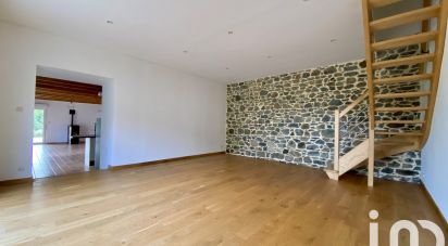 Longere 8 rooms of 183 m² in Squiffiec (22200)