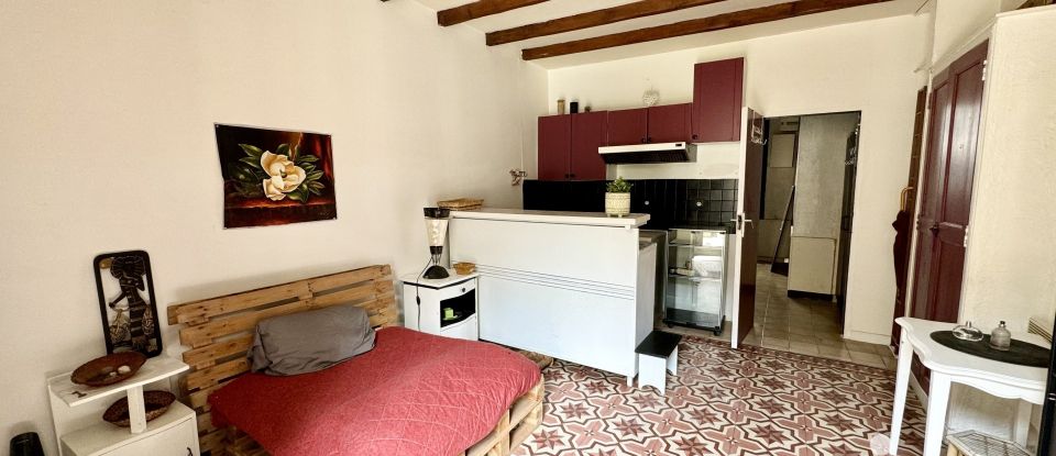 Appartement 3 pièces de 42 m² à Nîmes (30000)