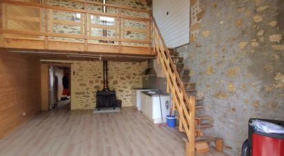 Village house 6 rooms of 120 m² in Veyrac (87520)