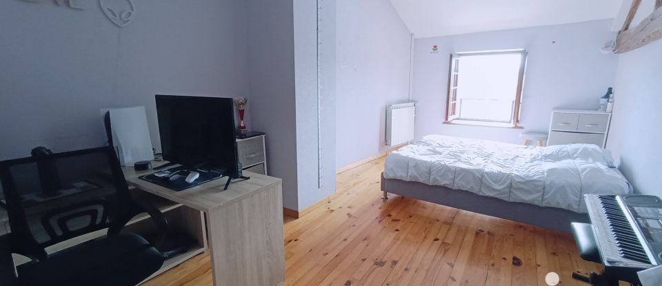 Maison 5 pièces de 220 m² à Fresnes-sur-Apance (52400)