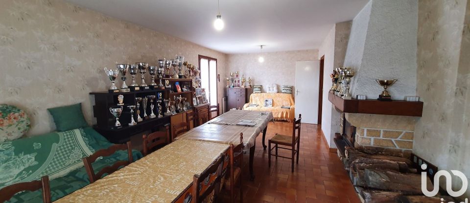 House 4 rooms of 112 m² in Haut-Mauco (40280)