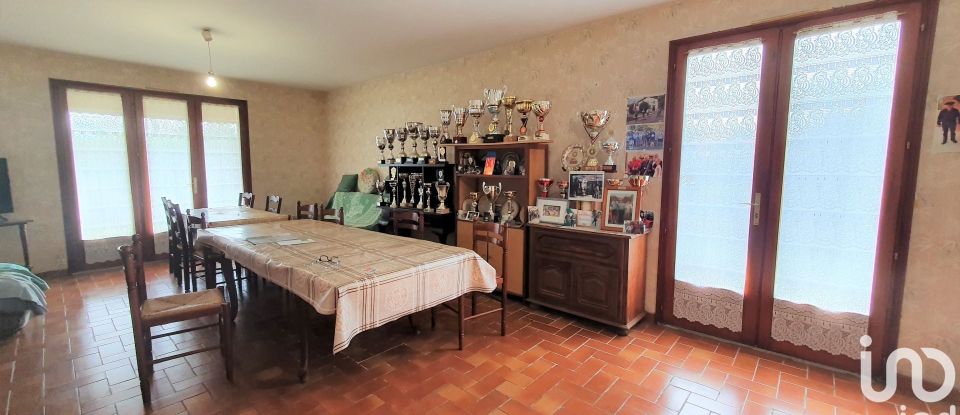 House 4 rooms of 112 m² in Haut-Mauco (40280)