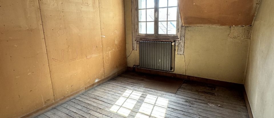 Maison 7 pièces de 102 m² à Beauvais (60000)