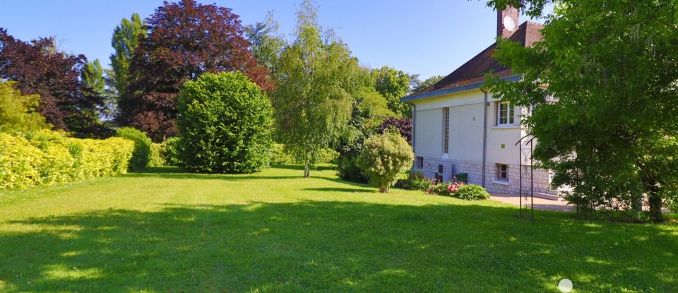 House 8 rooms of 302 m² in Saint-Dyé-sur-Loire (41500)