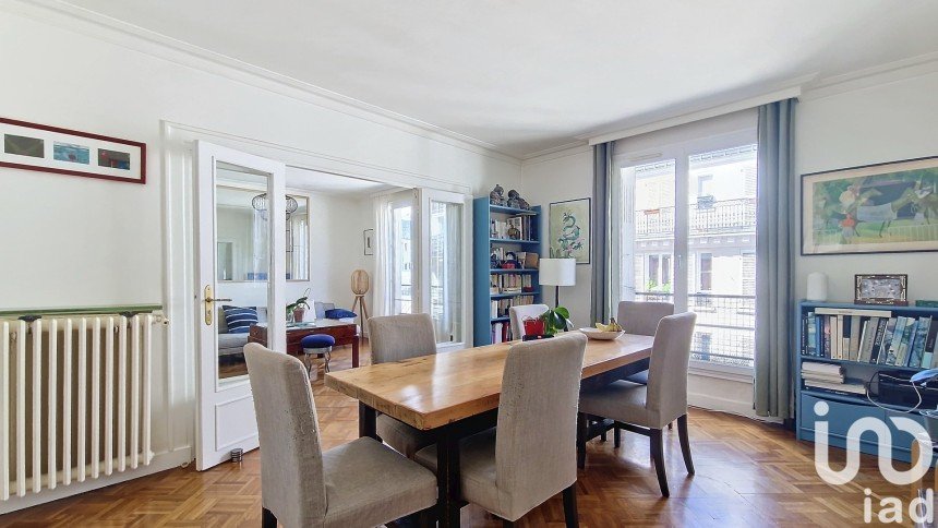 Appartement 5 pièces de 91 m² à Paris (75018)