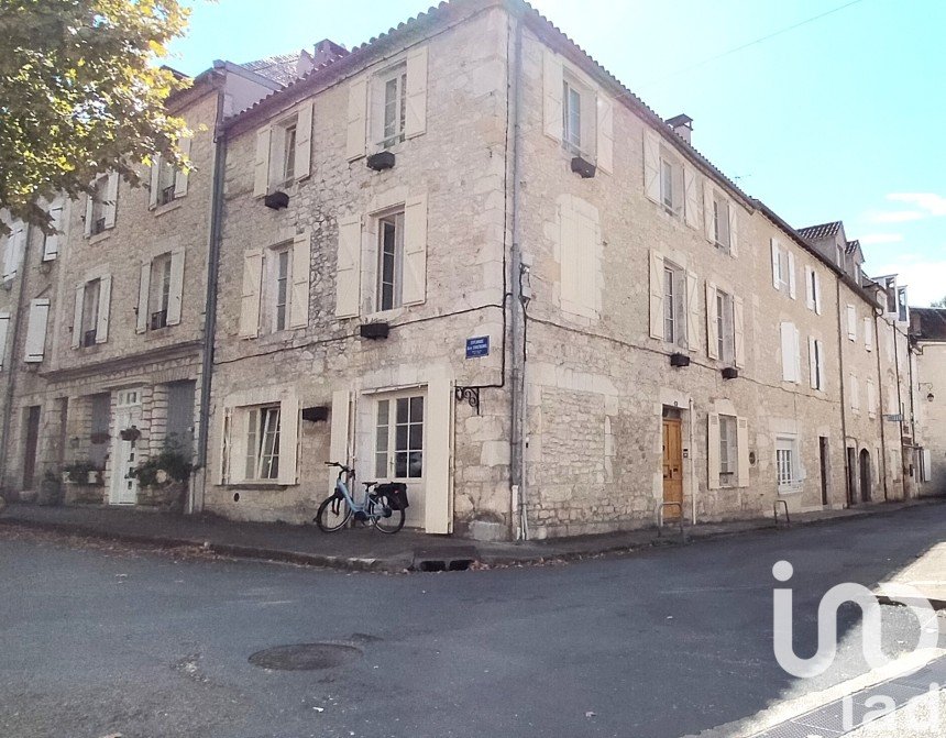 Maison de ville 7 pièces de 185 m² à Souillac (46200)