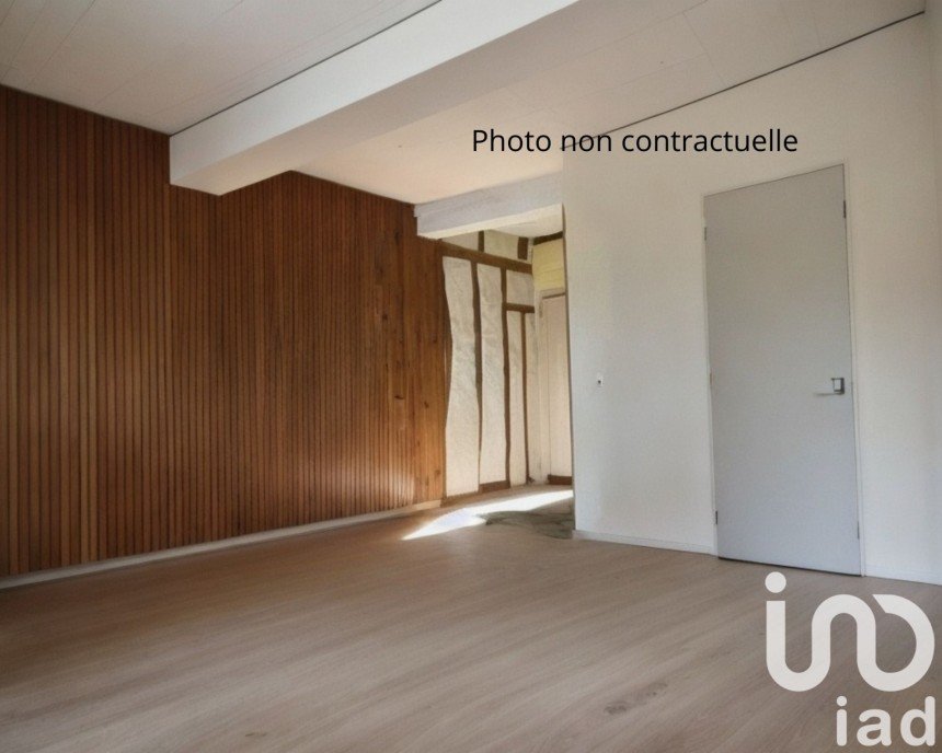 Studio 1 room of 24 m² in Revel (31250)