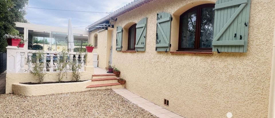 Traditional house 5 rooms of 95 m² in Rocbaron (83136)