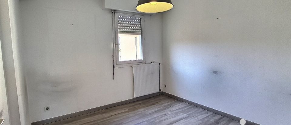 Appartement 3 pièces de 81 m² à Toulon (83000)