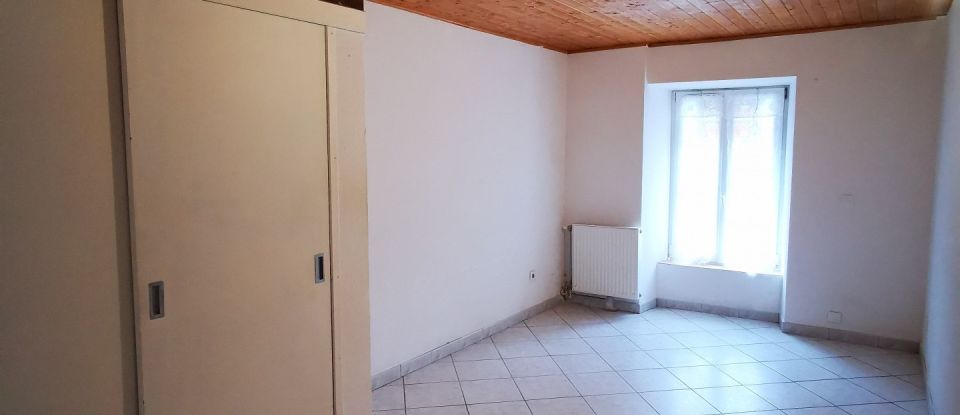 Appartement 3 pièces de 72 m² à Chichilianne (38930)