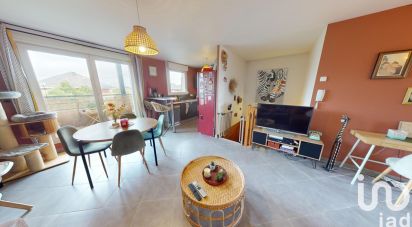 Apartment 3 rooms of 60 m² in Savigny-le-Temple (77176)