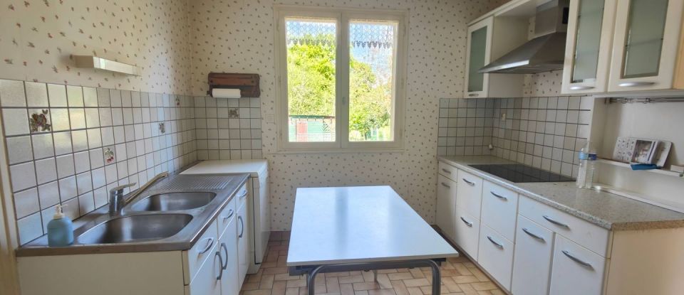 Maison 6 pièces de 94 m² à Fougères (35300)