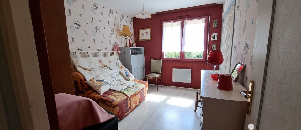 Traditional house 4 rooms of 96 m² in Touvérac (16360)