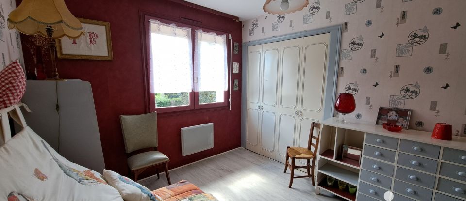 Traditional house 4 rooms of 96 m² in Touvérac (16360)