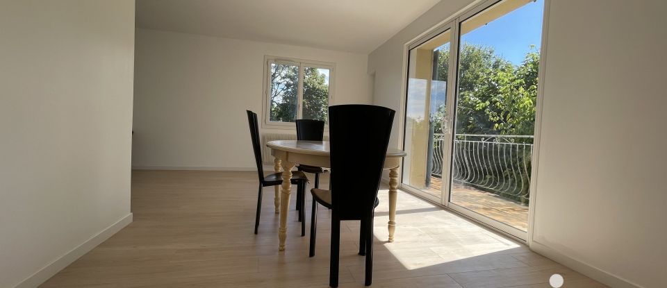 Maison 5 pièces de 110 m² à La Croix-Blanche (47340)