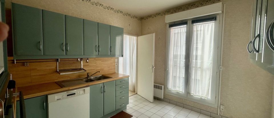 Apartment 5 rooms of 122 m² in Troyes (10000)