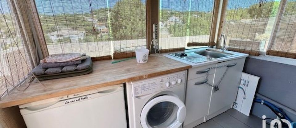 Appartement 2 pièces de 40 m² à Cassis (13260)