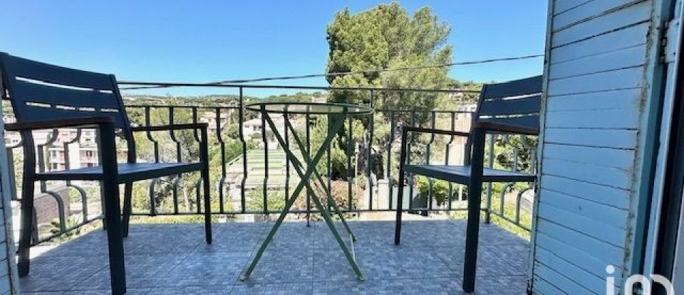 Appartement 2 pièces de 40 m² à Cassis (13260)